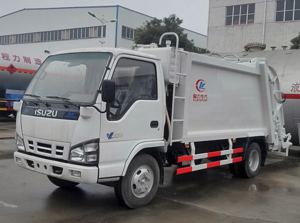 5 CBM Small Compression Garbage Truck
